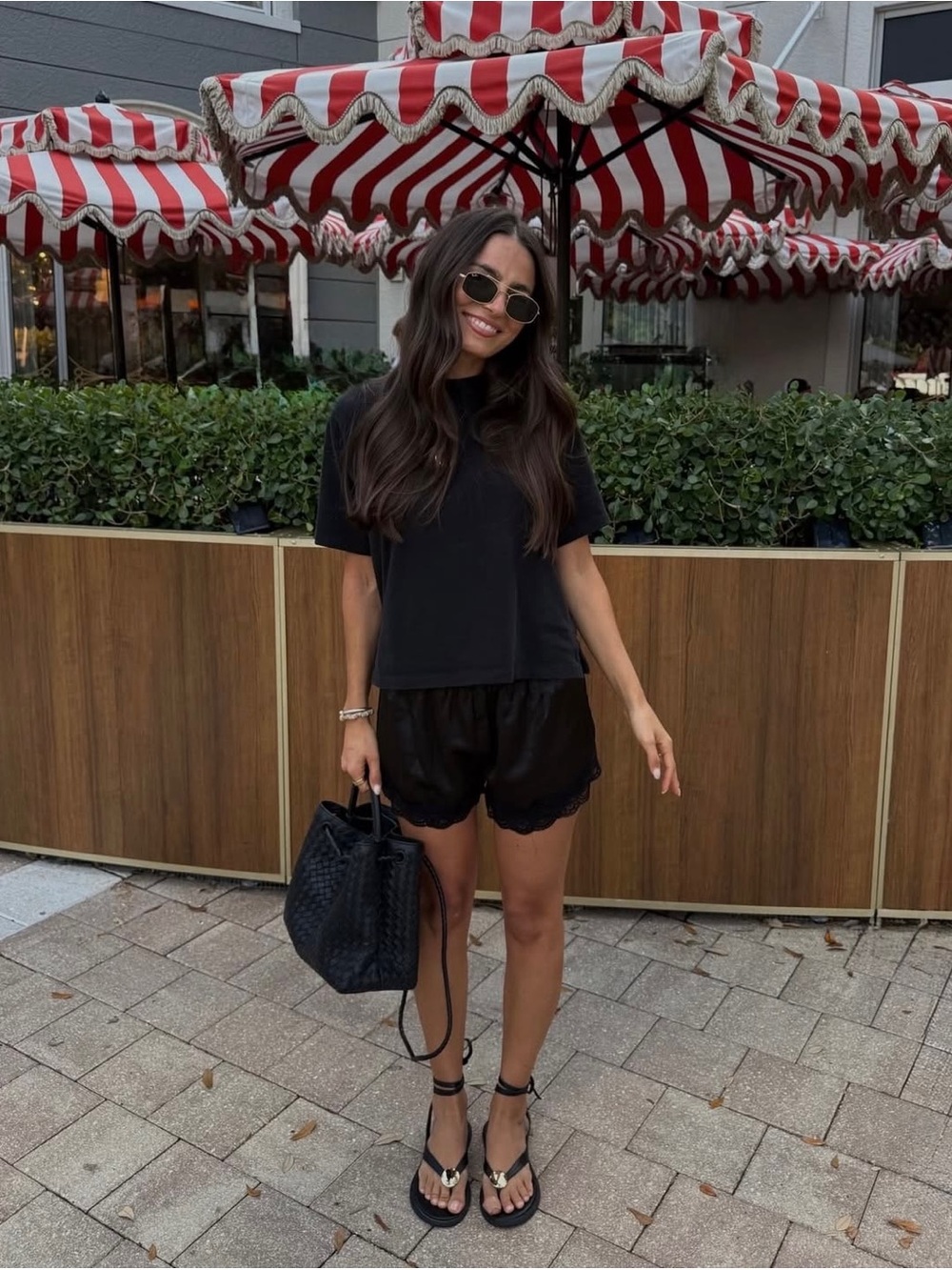 REFORMATION Fern Black Shorts M